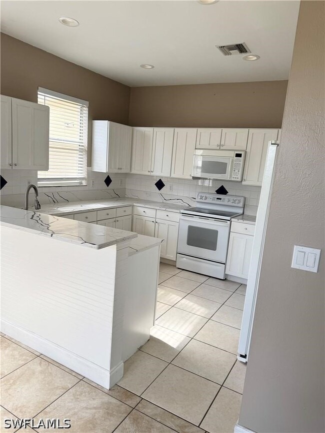 Building Photo - 286 Justene Cir