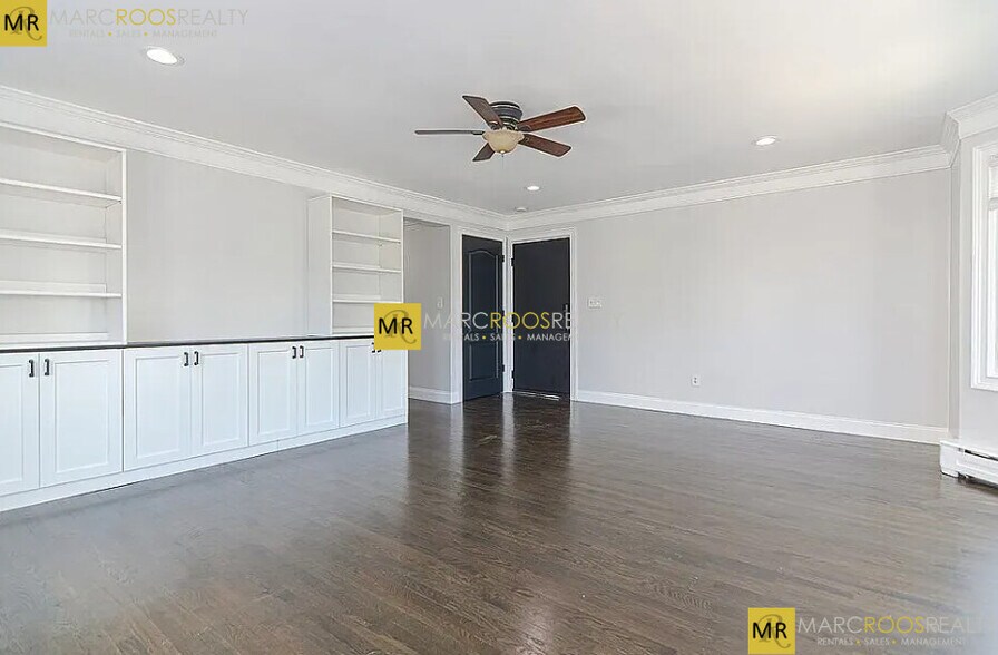 Primary Photo - 237 Trenton St