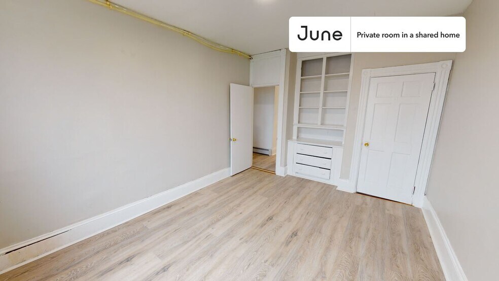 Building Photo - Room in Shared 4 bed/1 bath home in Allston