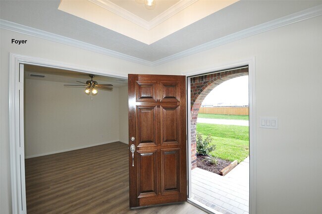 Building Photo - 3404 Bahia Rd