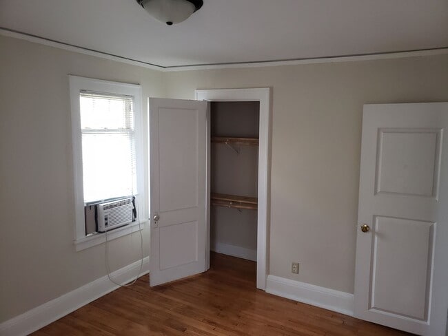 Building Photo - 1234 Rice St