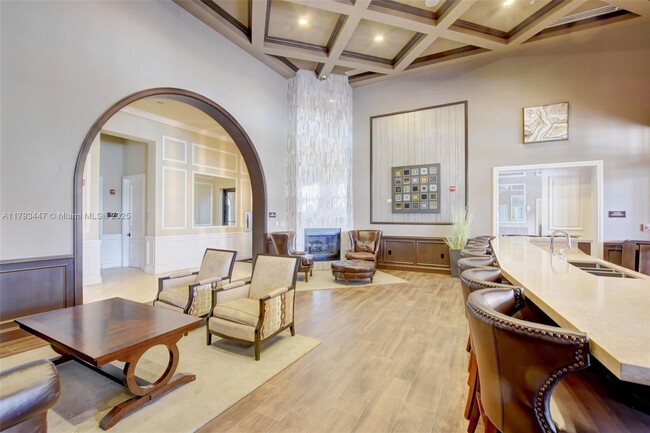 Building Photo - 8840 S Miralago Way