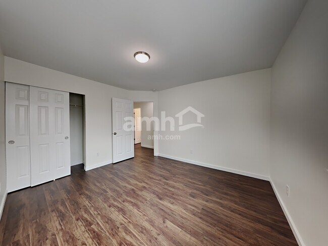 Building Photo - 18312 97th Ave E