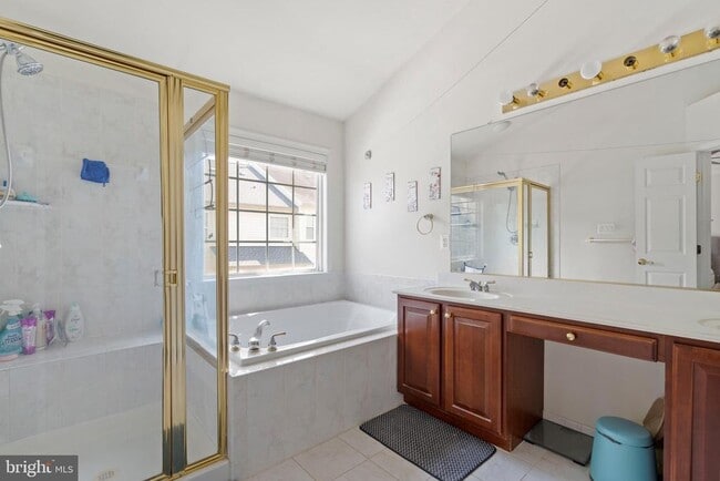 Building Photo - 44321 Rowley Terrace