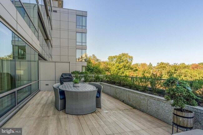 Building Photo - 2501 M St NW