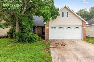 Building Photo - 917 Claeven Cir