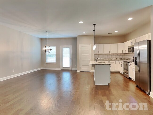 Building Photo - 265 Bexley Way