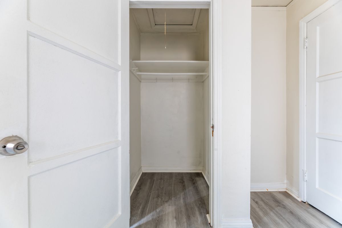 Building Photo - 138 W 82nd St