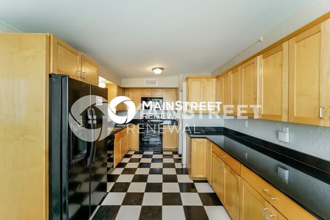Building Photo - 8510 E Ruby Dr