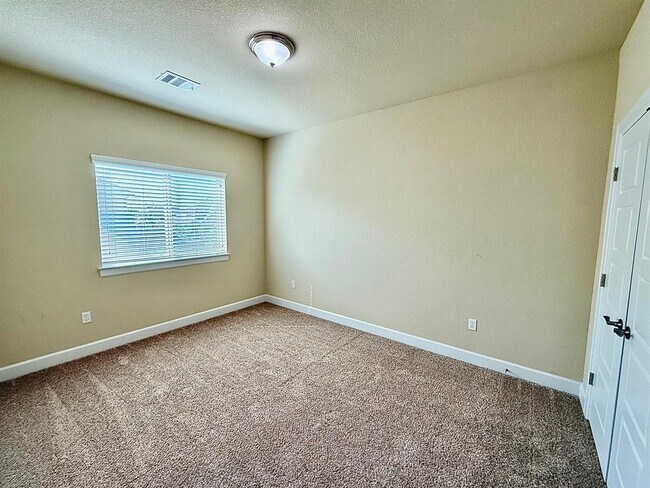 Building Photo - 9605 Brians Path