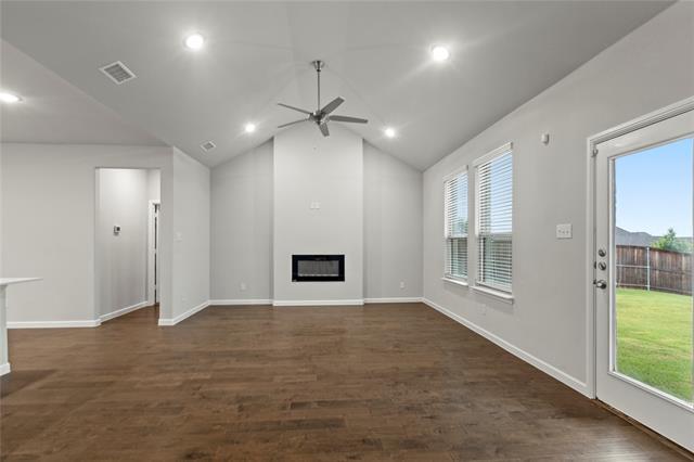 Building Photo - 10641 Enchanted Rock Wy