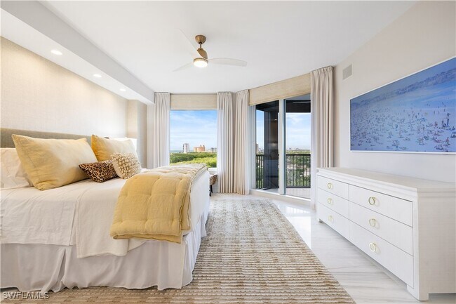 Building Photo - 7575 Pelican Bay Blvd