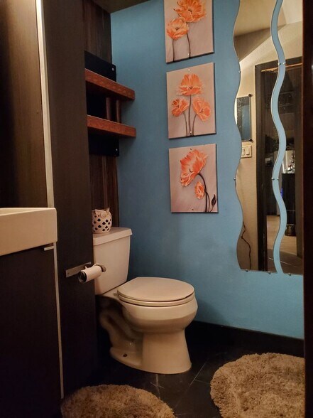 Building Photo - 1220 W Pebble Beach Dr