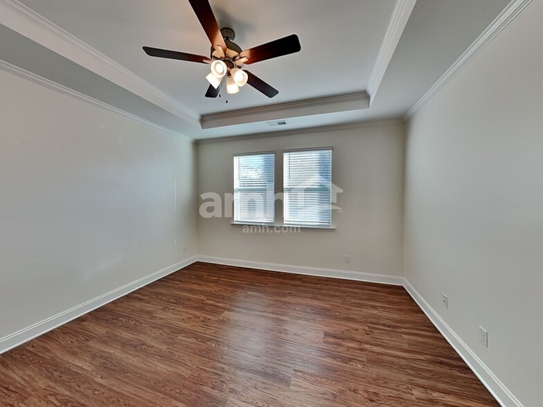 Building Photo - 174 Twin River Dr