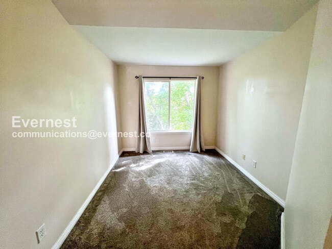 Building Photo - 9600 W Chatfield Ave