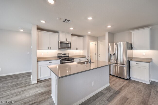 Building Photo - 4223 Wind Mesa Dr