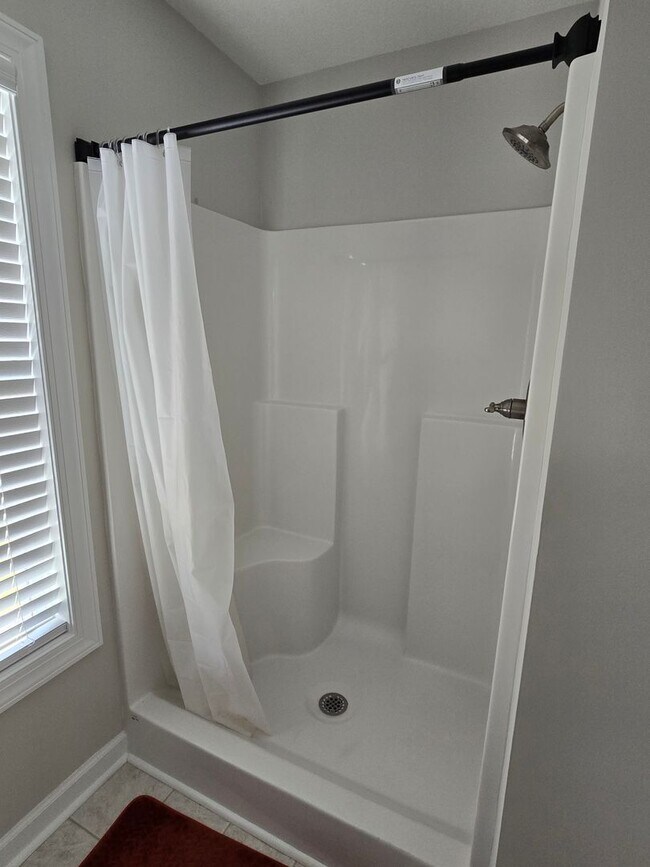 Building Photo - 309 Samuel Run Dr