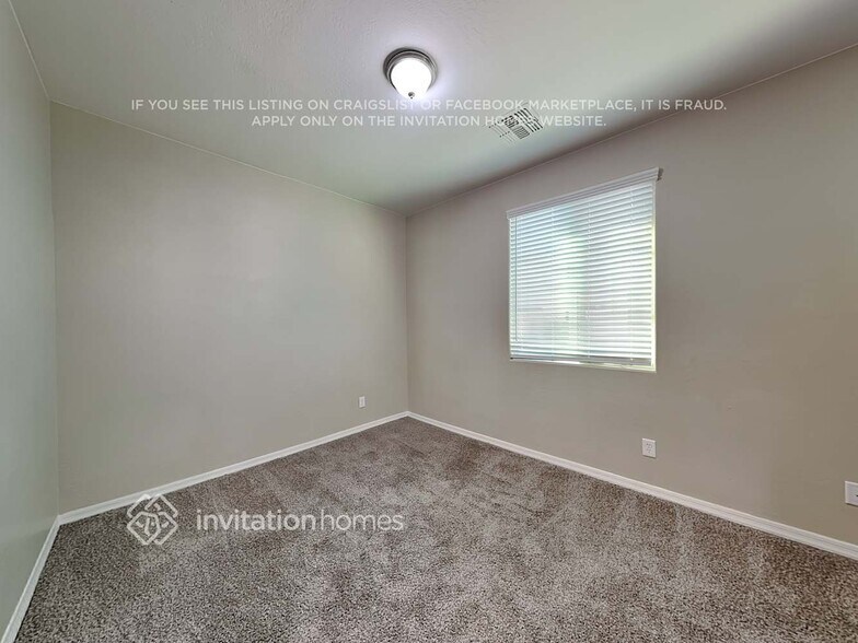 Building Photo - 1022 S Annie Ln