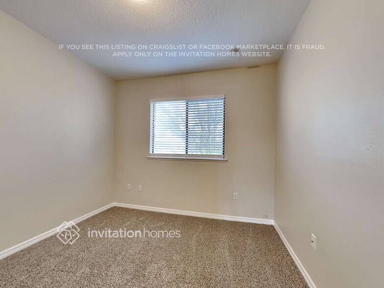 Building Photo - 2244 Seven Oaks Dr