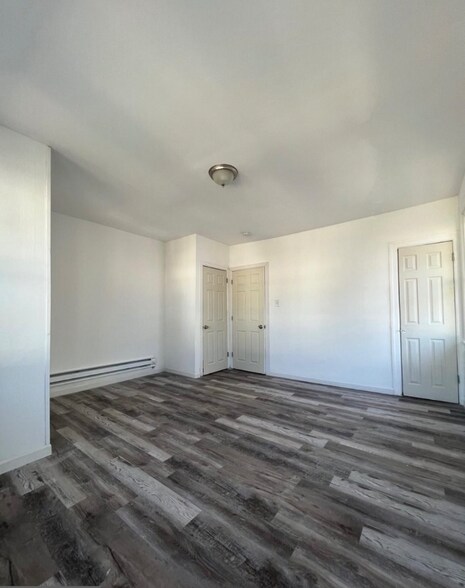 Building Photo - 5131 N Warnock St