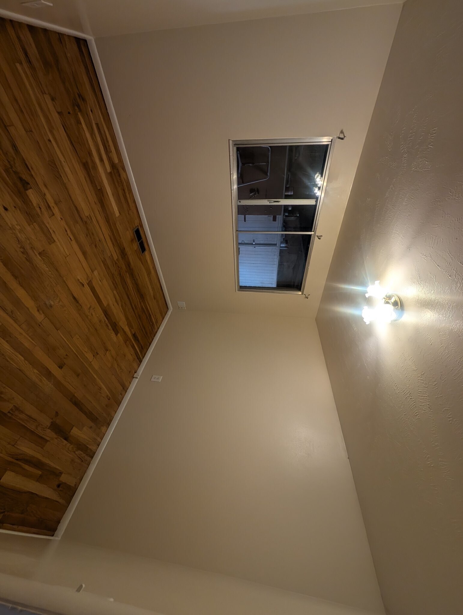 Building Photo - 183 W 1425 N