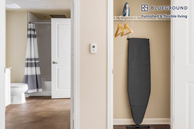 Building Photo - 501 Murphy Ranch Rd