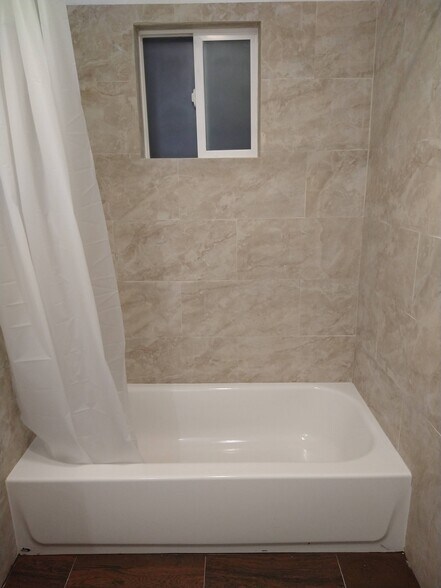 Building Photo - 473 Fort Lewis Dr