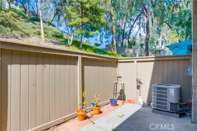 Building Photo - 23633 Kingdon Ct