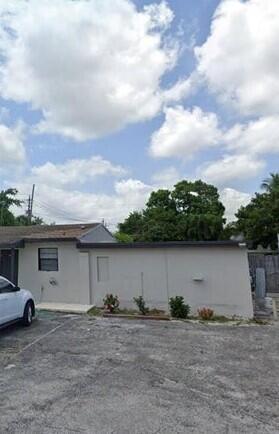 Building Photo - 4455 Venus Ave