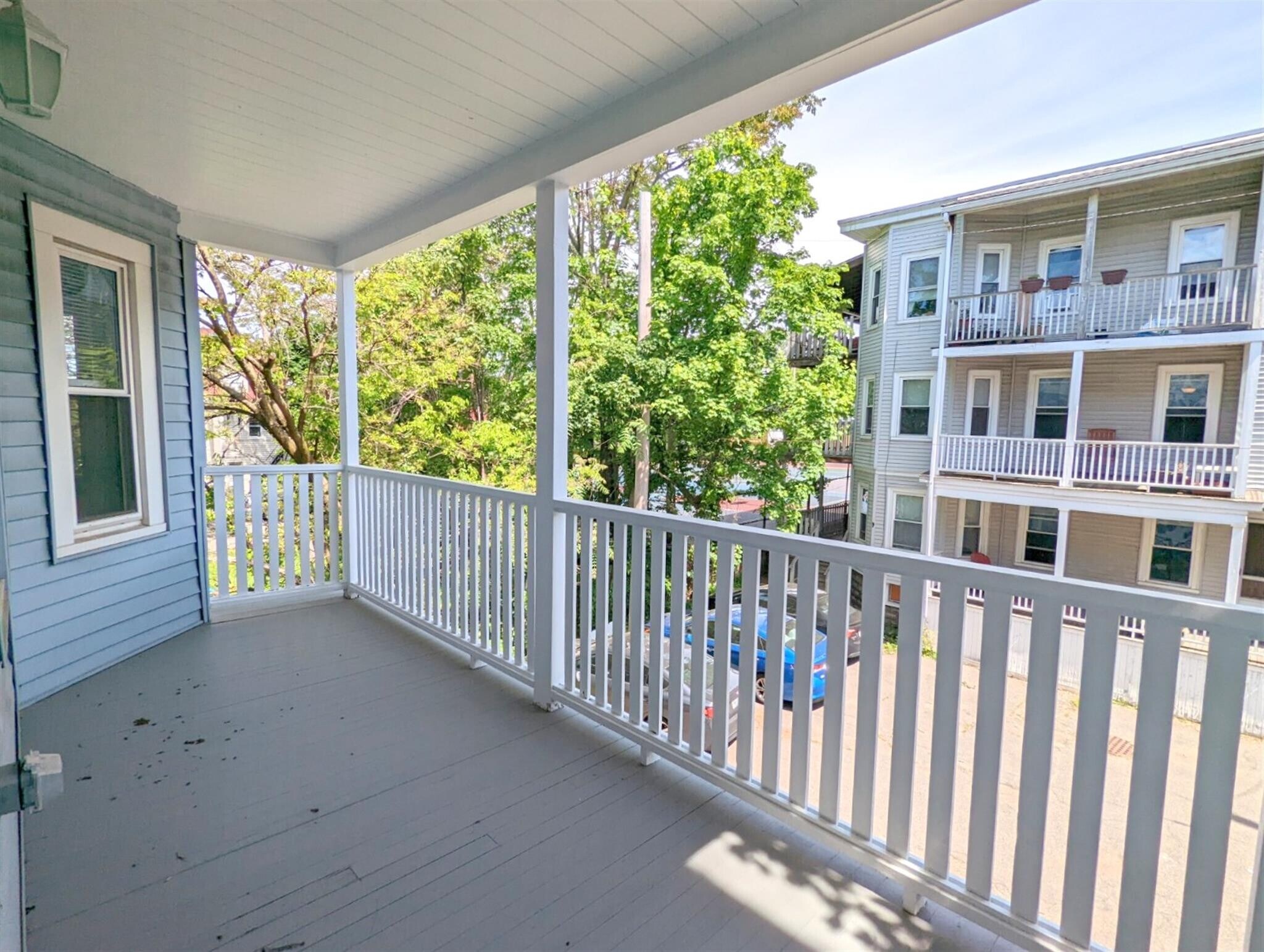 Building Photo - 8 Lowell Cir