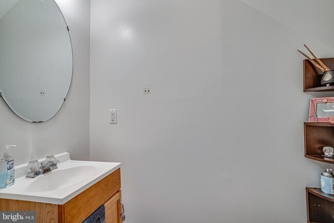 Building Photo - 8336 Hunter Murphy Cir