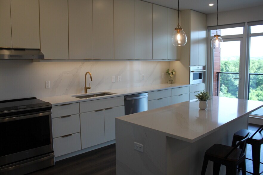 Welcome to Unit 616 at 125 Cambrian Way! - 125 Cambrian Way