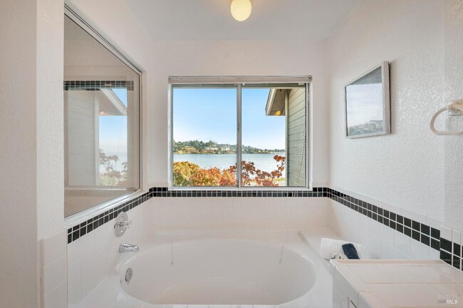 Building Photo - 16 Duxbury Cove