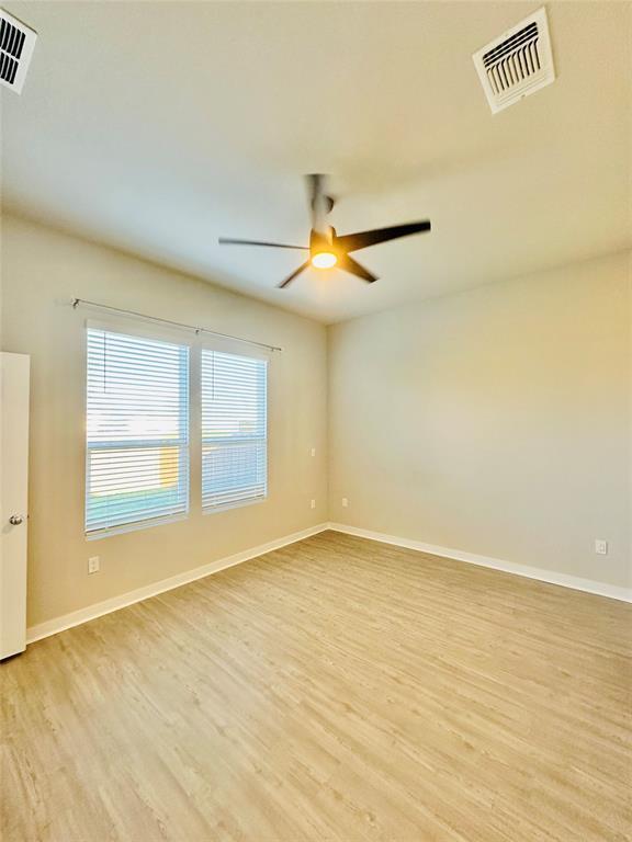 Building Photo - 1304 Limelight Ln