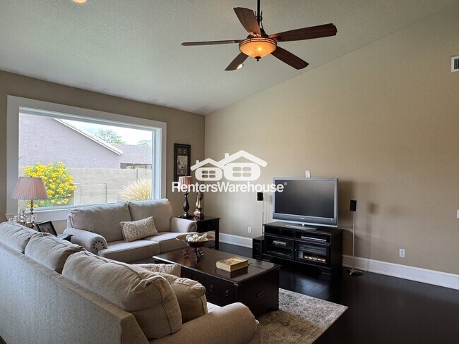 Building Photo - 3848 E Amberwood Dr