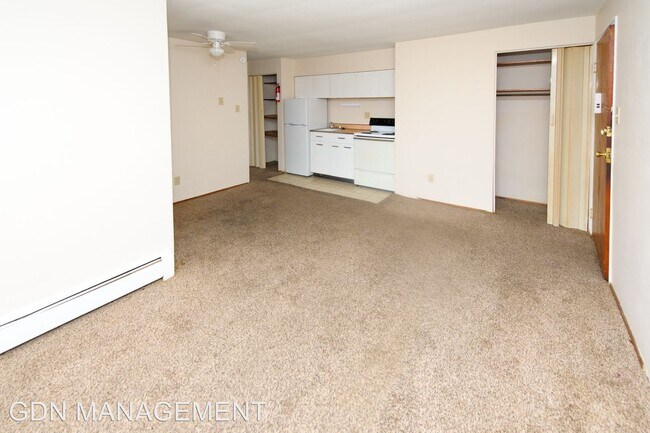 Building Photo - 3298 Camvic Terrace