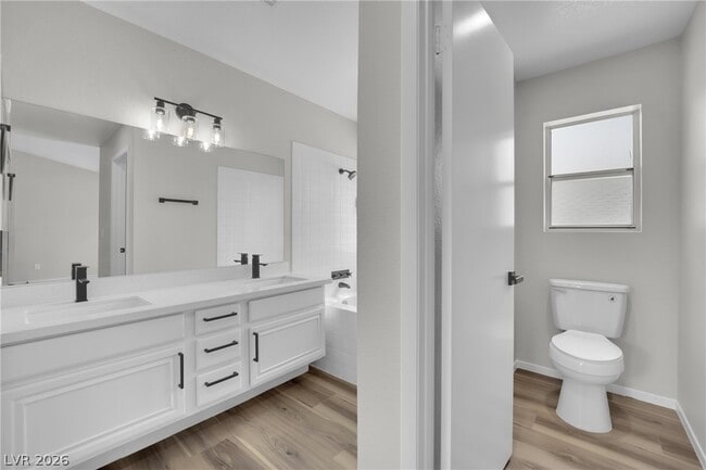 Building Photo - 2520 Machado Dr