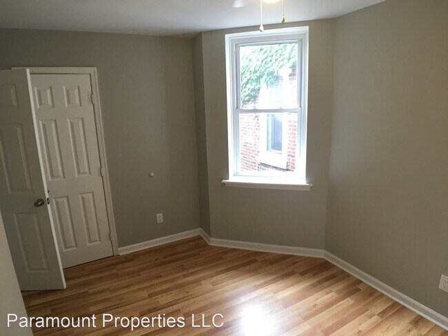 Building Photo - 3 br, 1 bath House - 5841 Montrose St