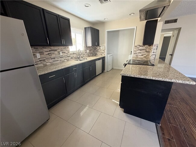 Building Photo - 5309 Gipsy Ave