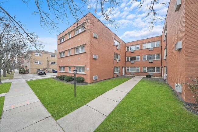 Building Photo - 8054 Niles Ave