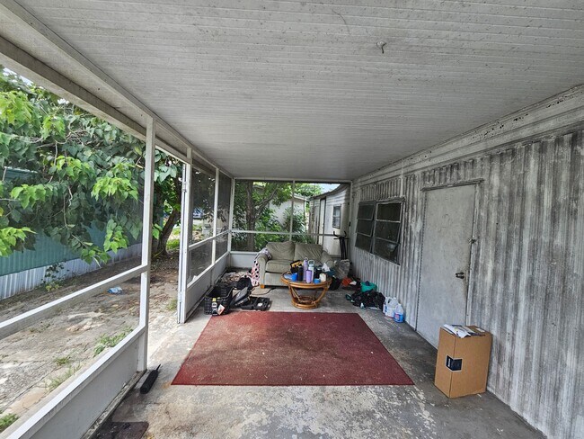 Building Photo - 920 Boardwalk Ln