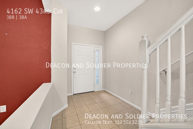 Building Photo - 4162 SW 43rd Cir
