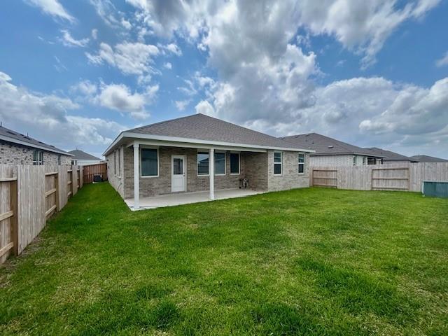 Building Photo - 1215 Shady Pnes Dr