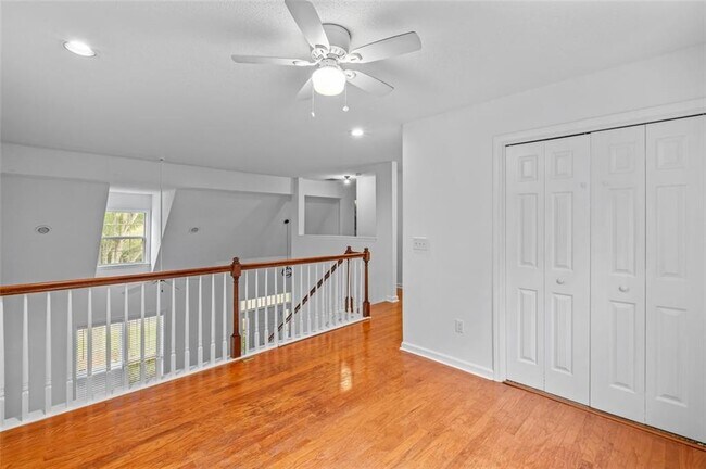 Building Photo - 1163 Rhyne Chase