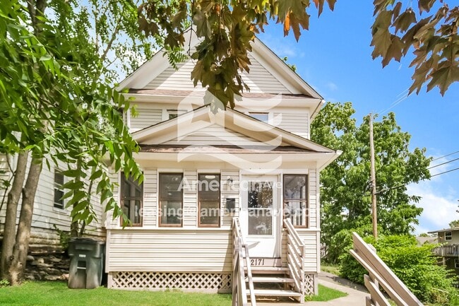 Building Photo - 2171 11th St SW