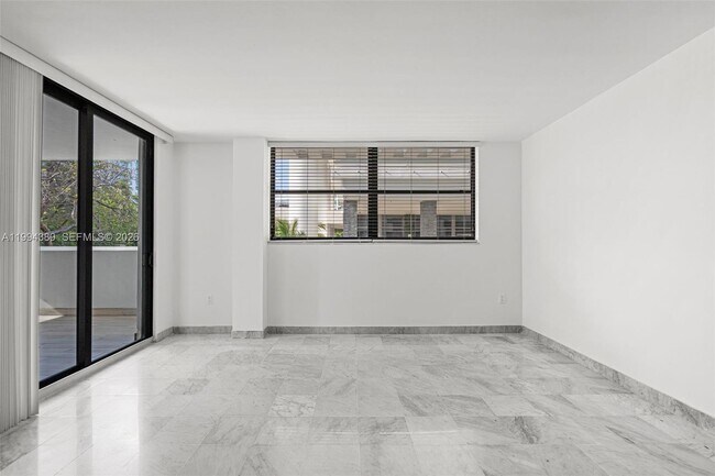 Building Photo - 5845 Collins Ave