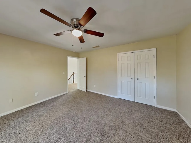 Building Photo - 2095 Somerset Pl SE