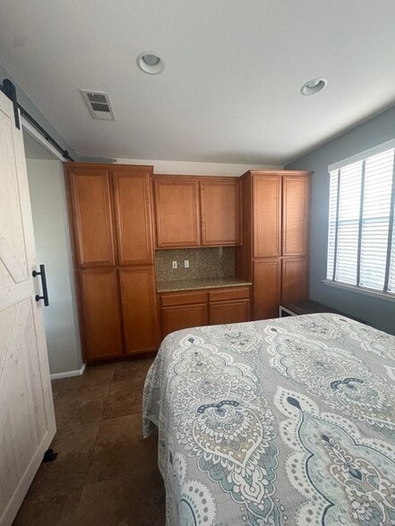 Building Photo - 11222 Littler Ln