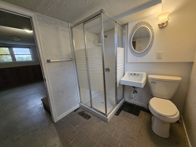 Building Photo - 1618 S 18th St