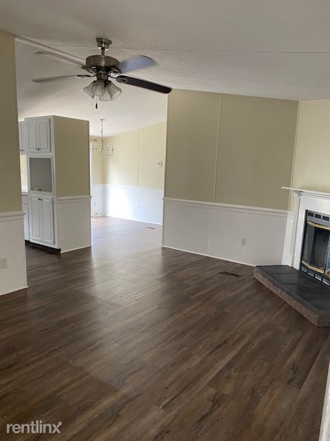 Building Photo - 4 br, 2 bath Mobile Home - 102 Sherwood Court
